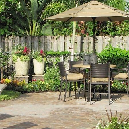 Heffron Manor Hotel Wilton Manors ภายนอก รูปภาพ