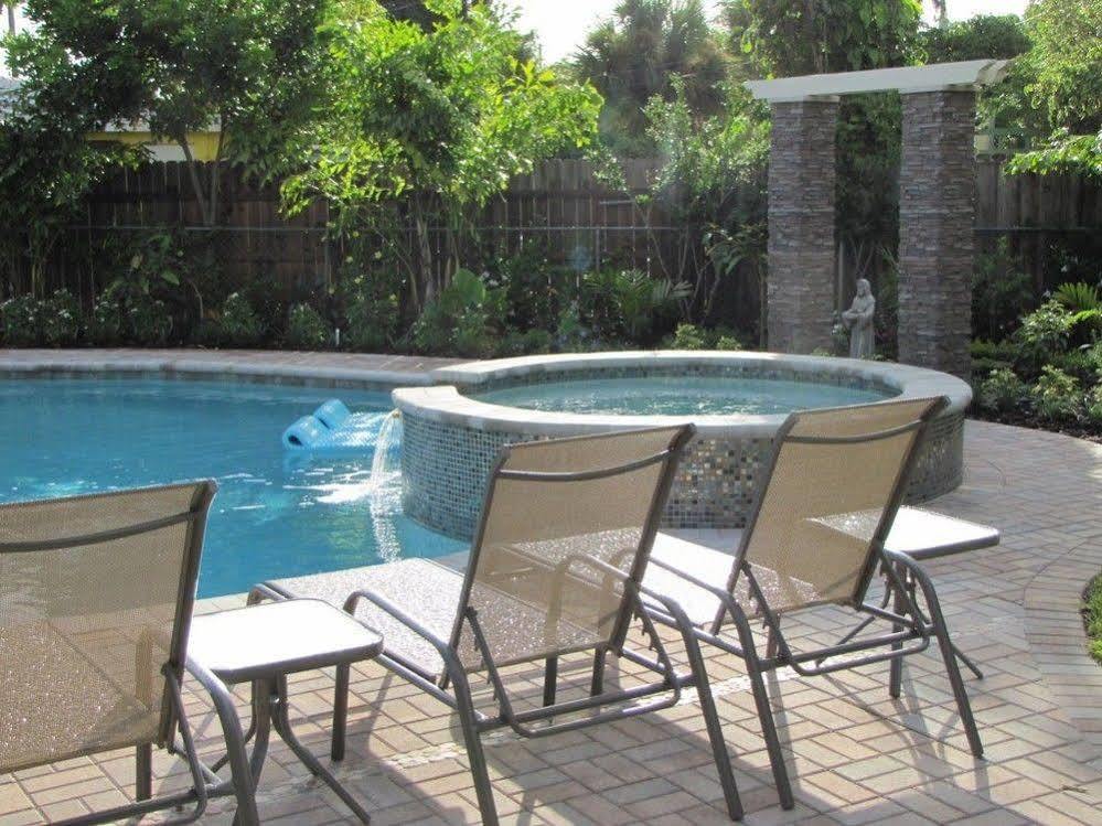 Heffron Manor Hotel Wilton Manors ภายนอก รูปภาพ