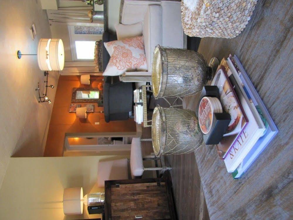 Heffron Manor Hotel Wilton Manors ภายนอก รูปภาพ