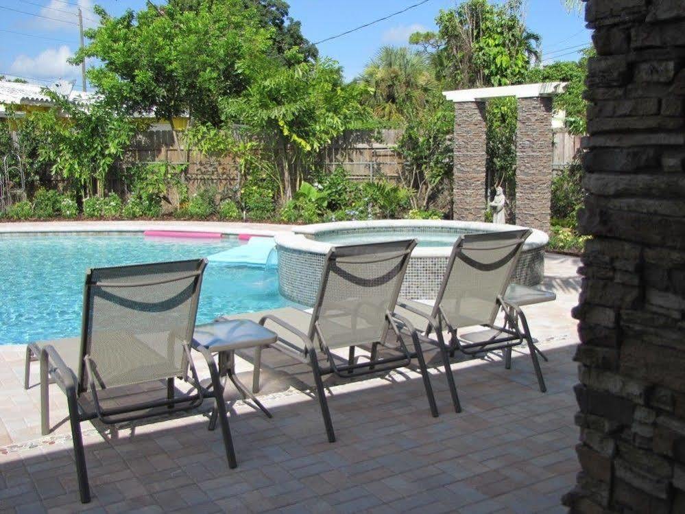 Heffron Manor Hotel Wilton Manors ภายนอก รูปภาพ